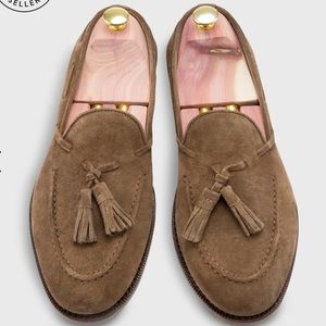SID MASHBURN

Italian Tassel Loafer in Olive Suede